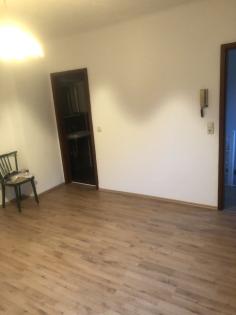 Püttlingen 2 Zimmer Küche Bad